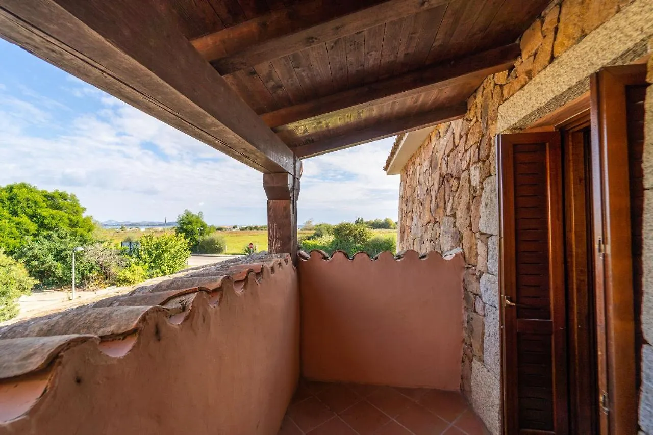 Iss Travel, Pedra Rosa 2 Bedroom Apartments With Private Terrace And Air Conditioning San Teodoro  0*, San Teodoro (Sardinia) Italy